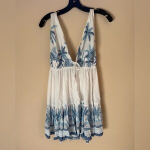 NWOT Palm Print Tropical dress